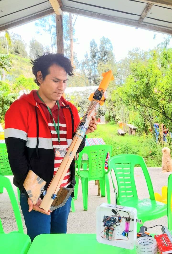 Cohete JICAAT I previo al lanzamiento